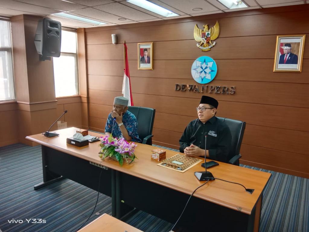 Ketua Dewan Pers Dirawat di Malaysia, Serikat Media Siber Turut Mendoakan 25