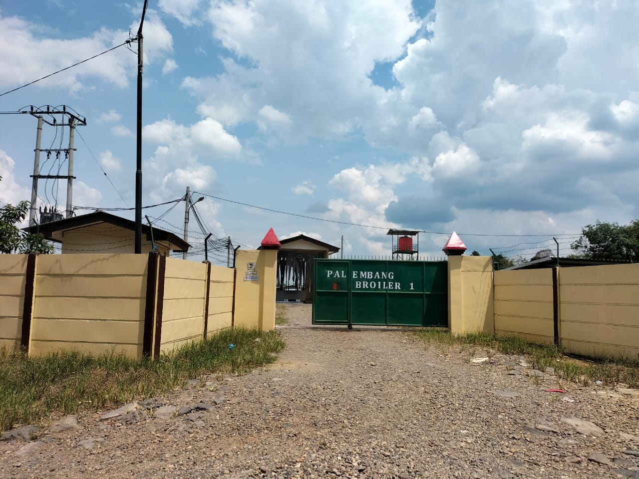 Dikonfirmasi Soal Izin Penggunaan Jalan dan CSR, Manager Perusahaan Farm Broiler PT. Malindo Hanya Jawab Ini 25