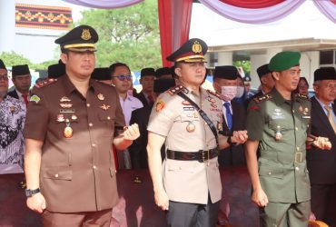 Kapolres OKU Selatan Hadir Upacara HUT OKU Selatan Ke-19 50