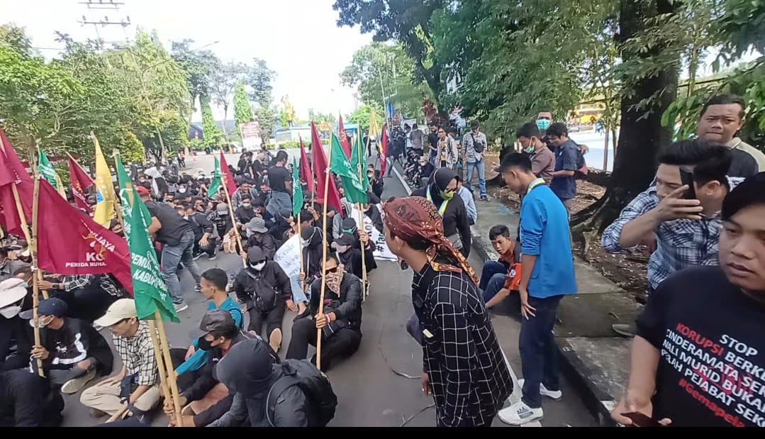 Massa OKP Berikan Raport Merah, Cik Ujang Dinilai Gagal Membangun Lahat 25