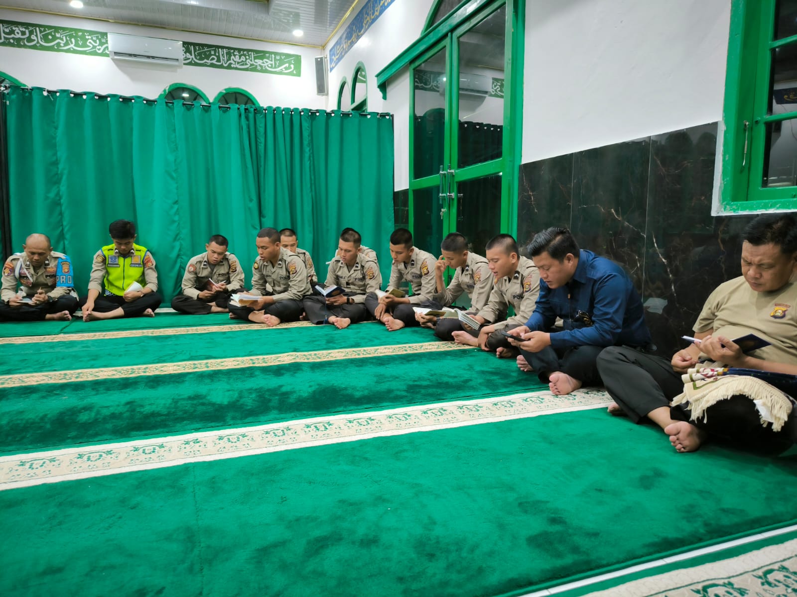 Wujud Syukur, Akhiri Tahun 2023 Polres OKU Selatan Lantunkan Doa Bersama 25