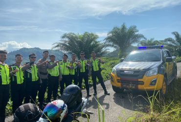 Pastikan Wilayah Tetap Kondusif, Personil Polres OKU Selatan Sambangi Daerah Perbatasan 27