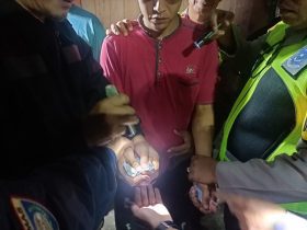 Terjaring Razia Petugas Gabungan, Seorang Pemuda Kedapatan Bawa Ganja 27