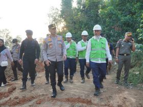 Ratusan Tim Gabungan Polda Sumsel dan Polres Muaraenim Tertibkan Tambang Ilegal 27