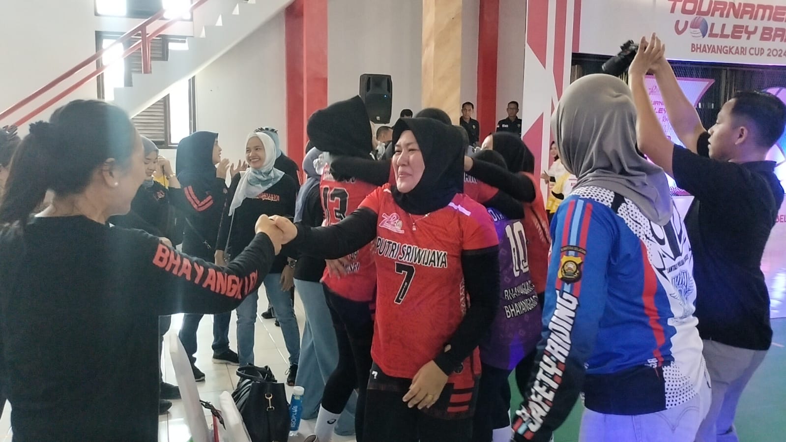 Turnamen Bola Voli Bhayangkari Cup Zona 2, Tim Volly Bhayangkari Sumsel Sikat Juara 1 25