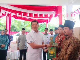 Peduli Terhadap Syiar Islam, Putra Daerah OKU Selatan Yogi Ari Rukmana Hibahkan Ribuan Al-Qur'an 27